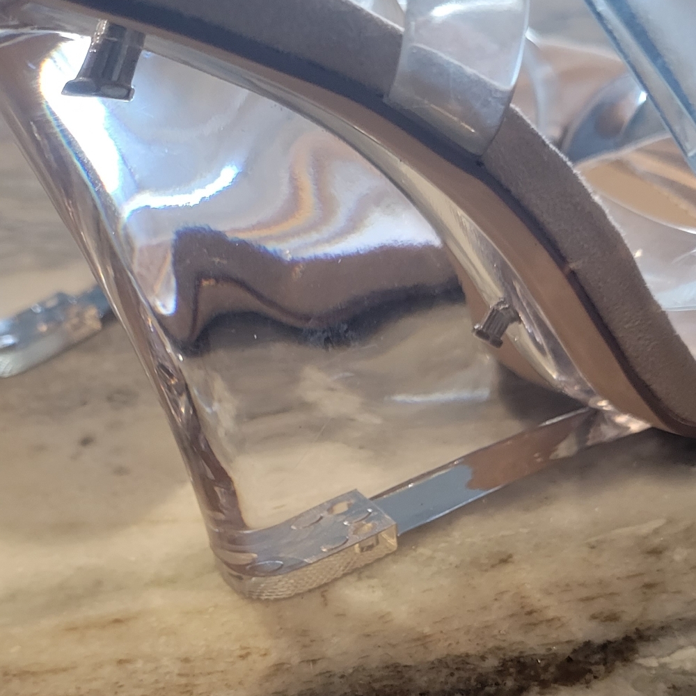 Clear wedge heel size 10 w - Picture 5 of 7